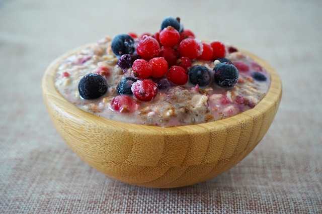 Porridge dietetico: Il comfort food sano per iniziare la giornata