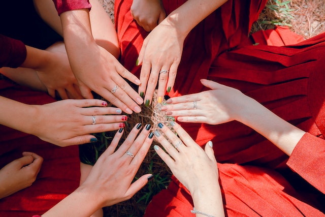 Unghie impeccabili a casa i kit di ricostruzione per una manicure perfetta